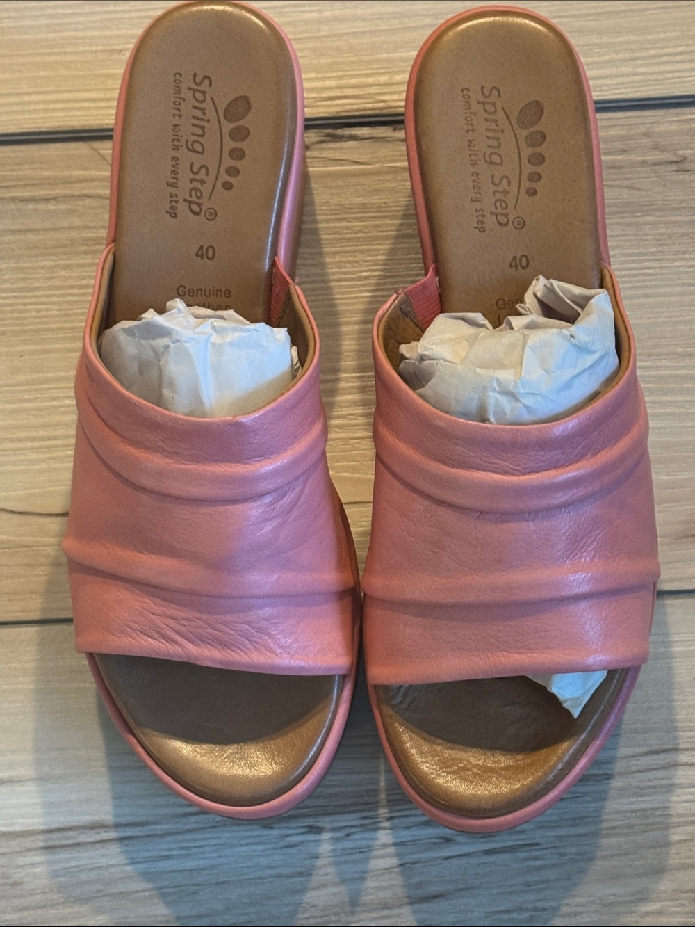 Spring Step Pink Leather Ruched Open-Toe Slide Mules